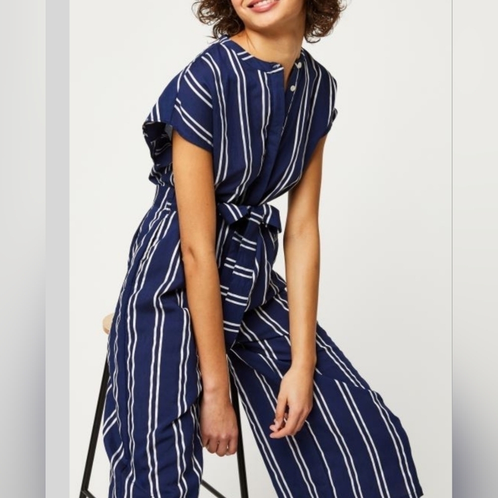 Minimum Tvilla Jumpsuit - Navy Blue